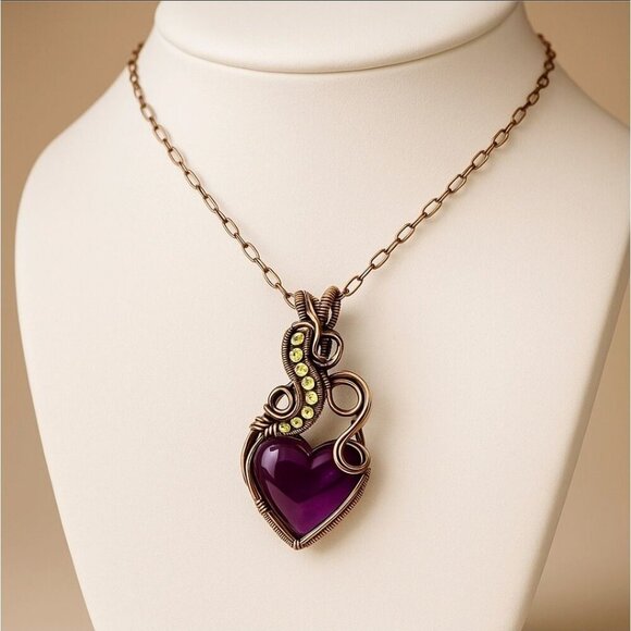 Purple Fire Labradorite Heart Pendant Necklace – Copper Wire Wrapped Handmade - Picture 1 of 16